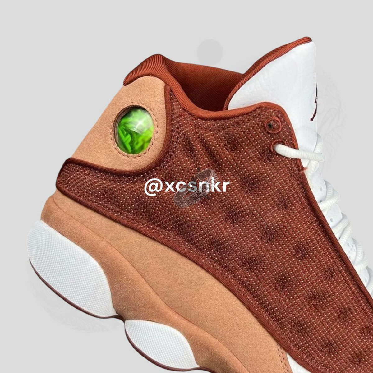 Jordan 13 Dune Red Dj5982 601 1