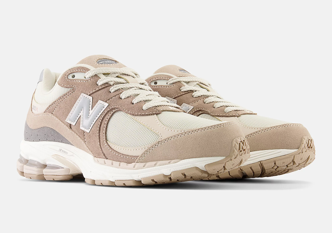 New Balance 2002r Driftwood Sandstone Moonbeam M2002rsi 2