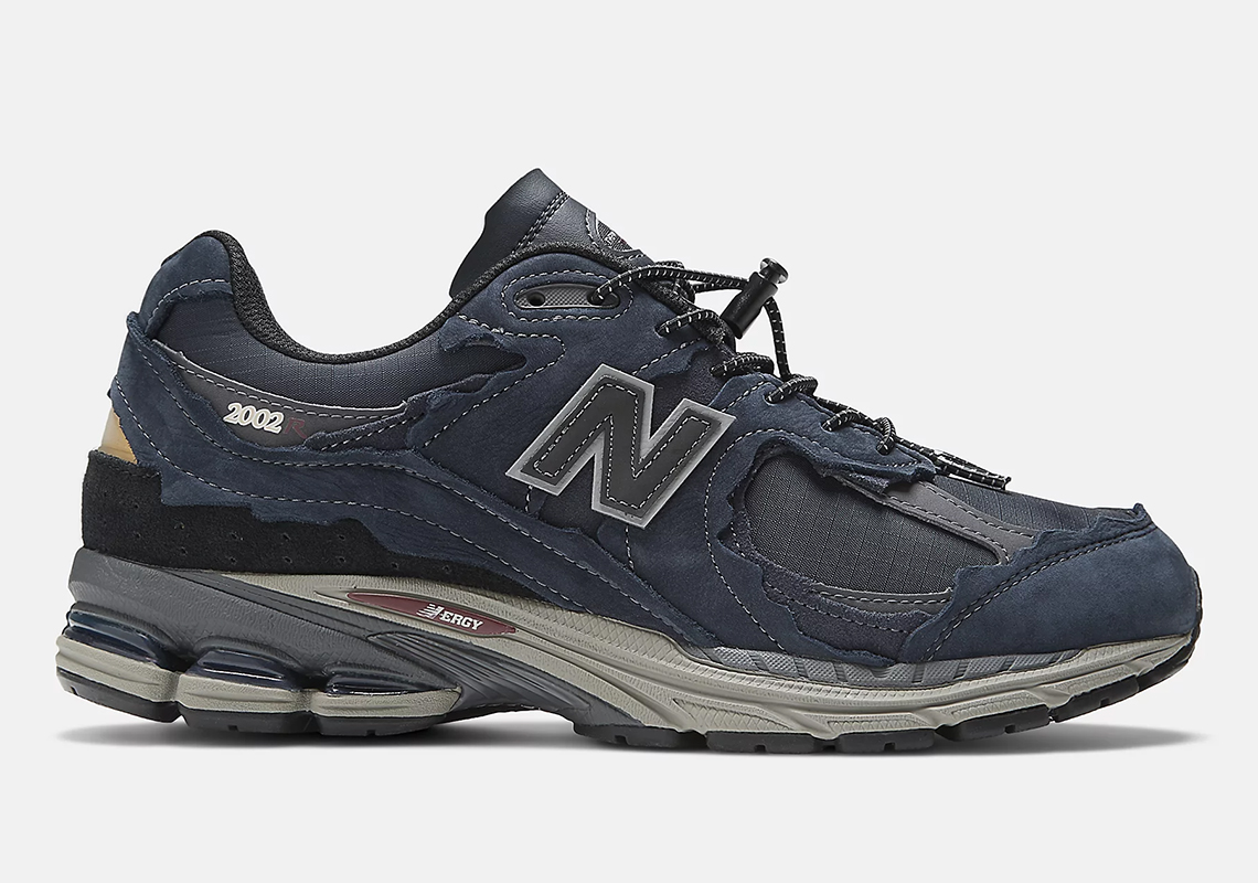 New Balance 2002r Protection Pack Dark Navy M2002rdo 1