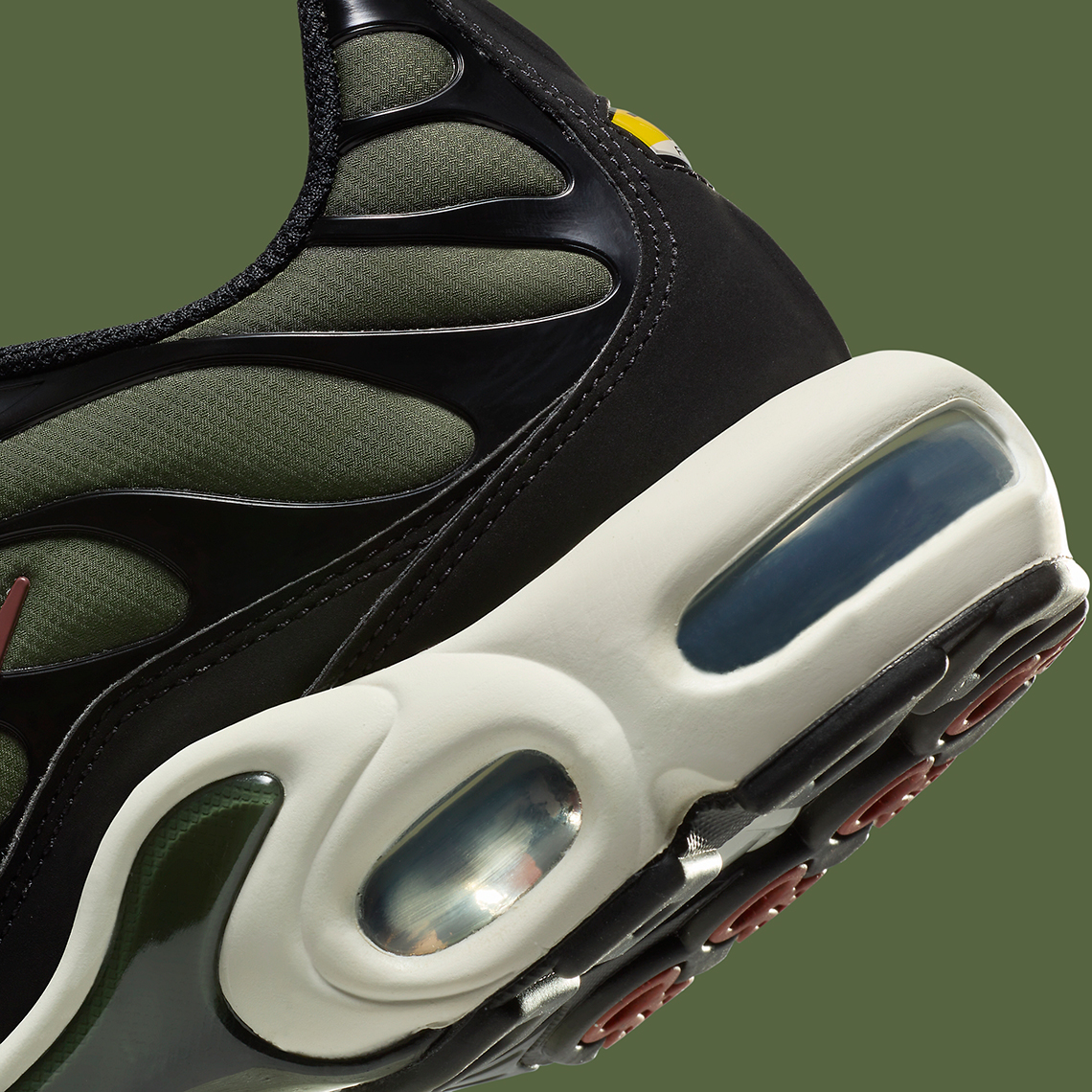 Nike Air Max Plus Black Olive Fb9722 300 1