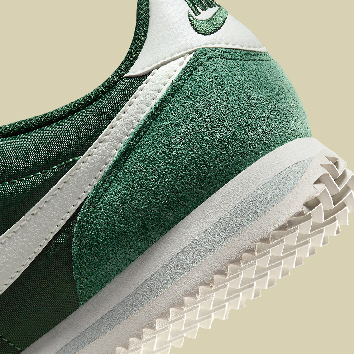 Nike Cortez Womens Fir Green Dz2795 300 1