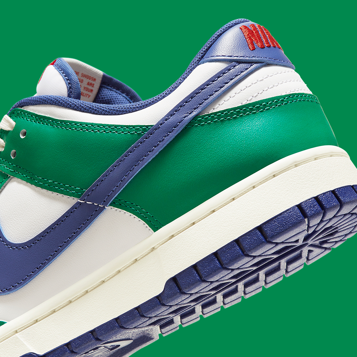 Nike Dunk Low Gorge Green Deep Royal 4