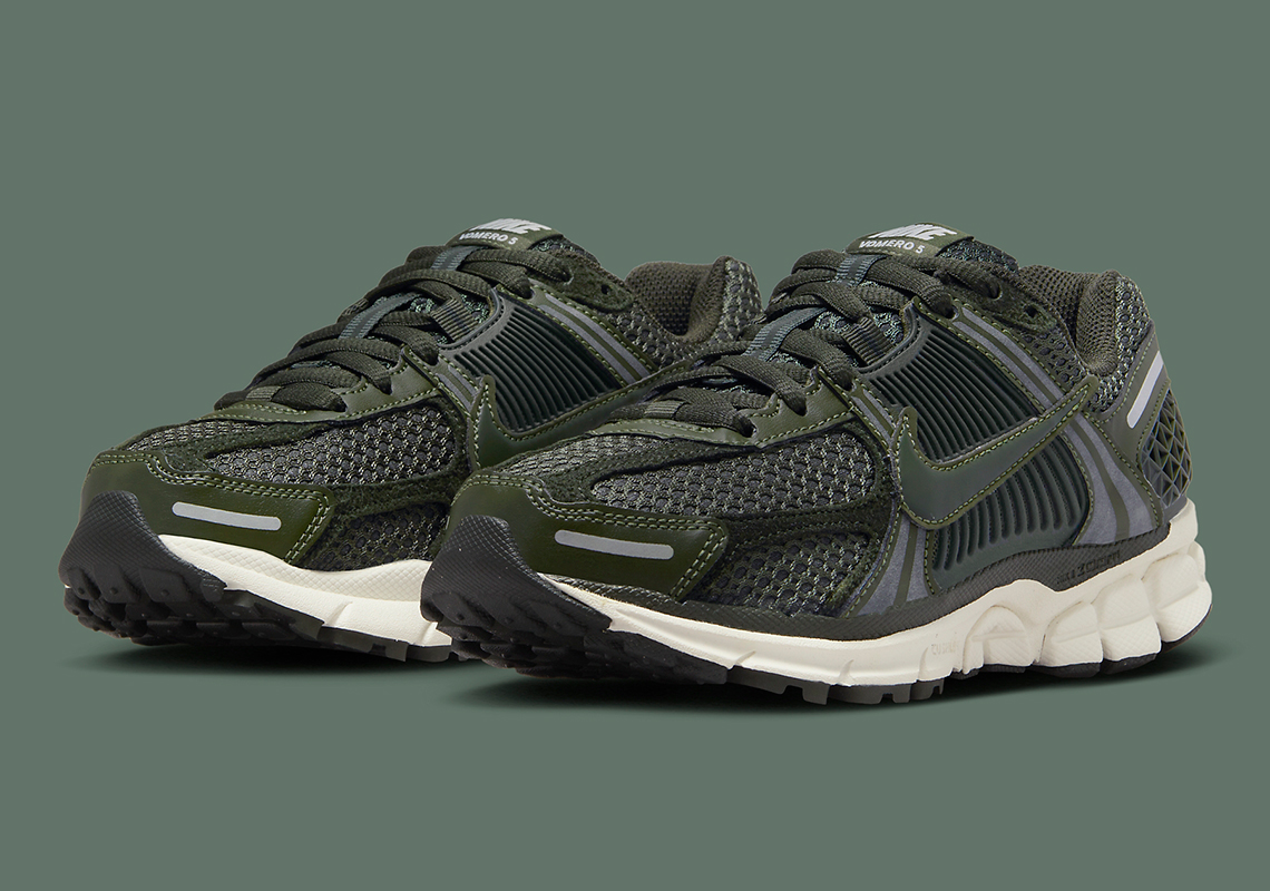 Nike Readies The Zoom Vomero 5 For Fall With "Cargo Khaki"