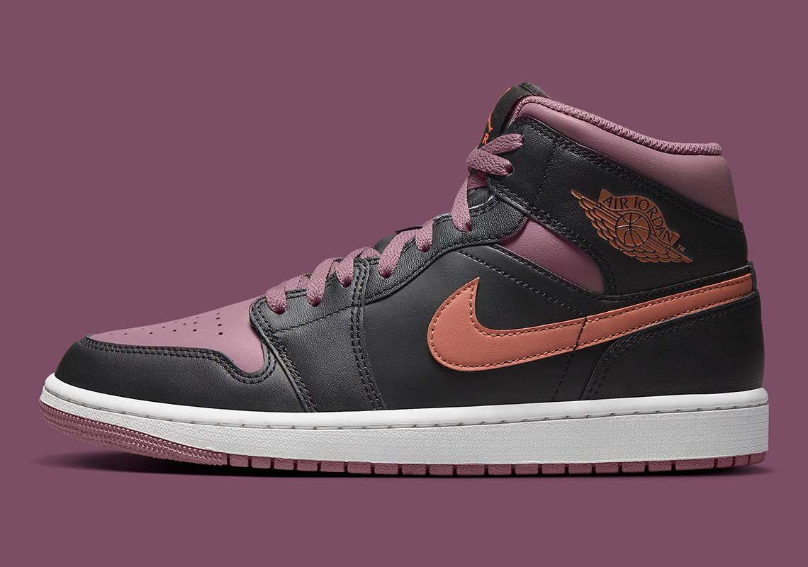 The Air Jordan 1 Mid Gets Ready For Autumn In "Black/Sky J Mauve"