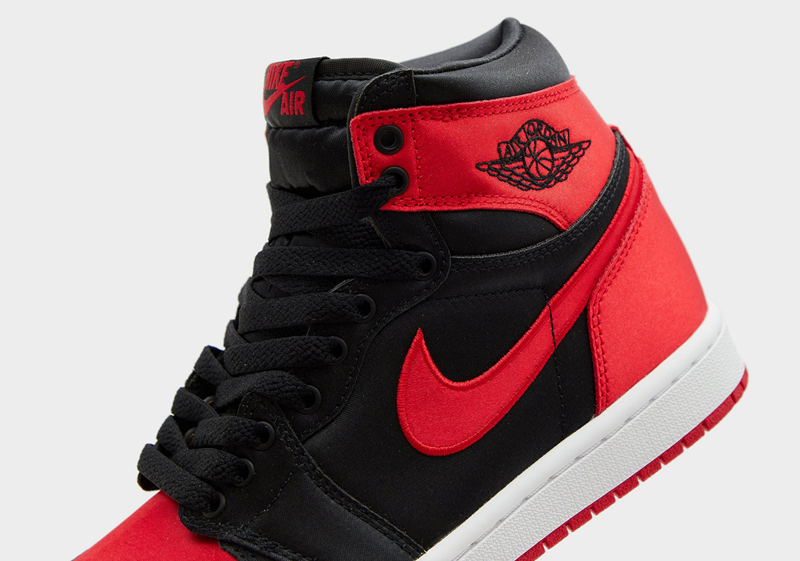 Air Jordan 1 Satin Bred Fd4810 061 Release Date 4