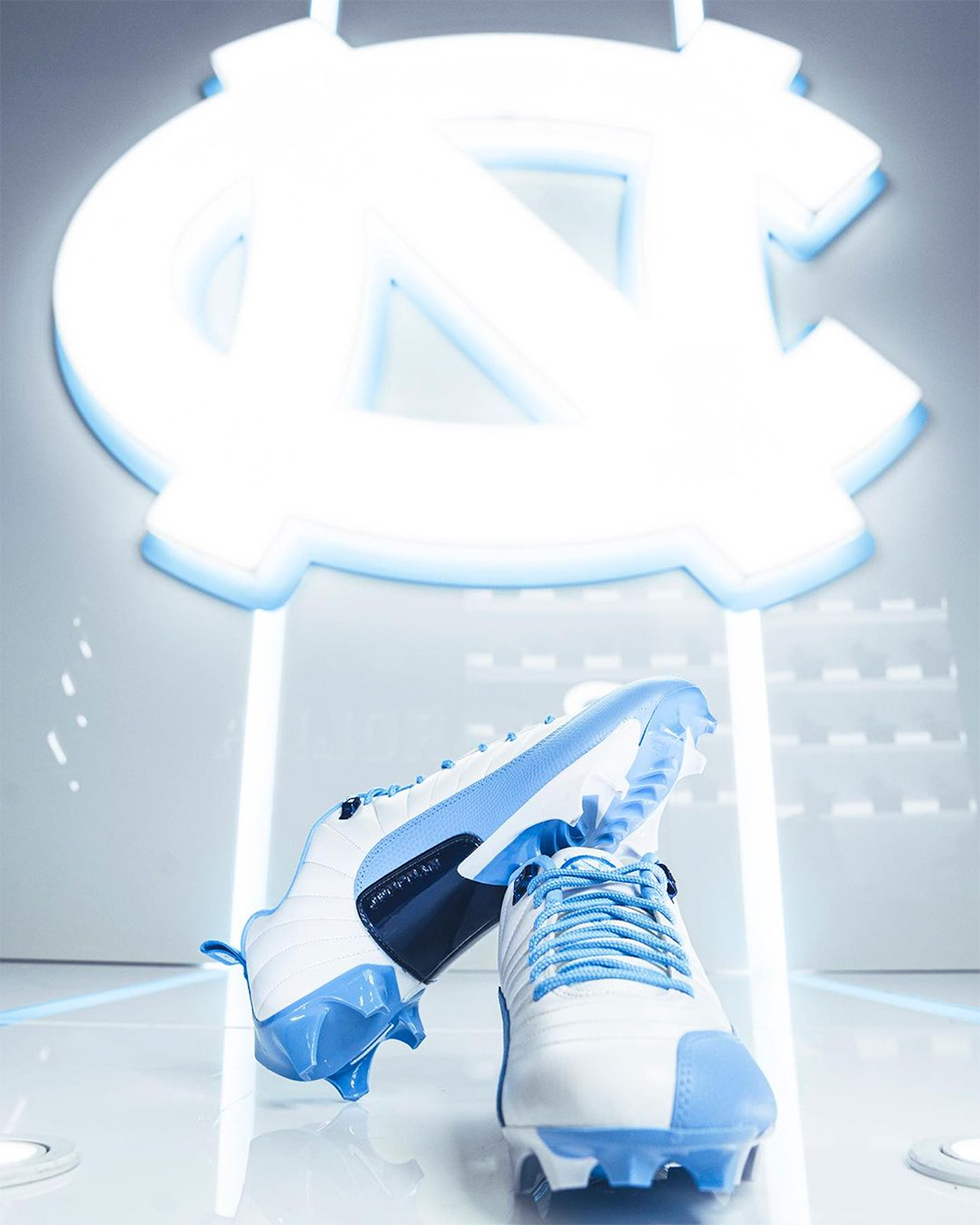 Air Jordan 12 Unc Tar Heels Football Pe Cleats 9