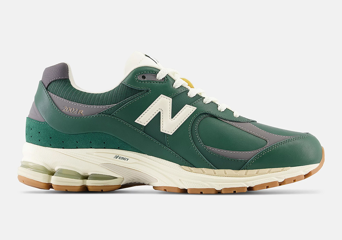 New Balance 2002r Green Leather Gum M2002rvi 6