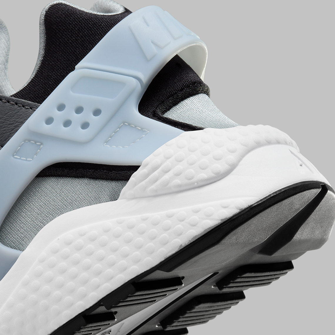 Nike Air Huarache Swoosh Dd1068 008 Release Date 4