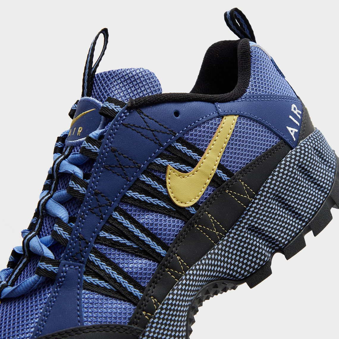 Nike Air Humara Blue Gold 1