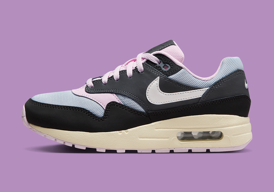 Nike Air Max 1 Gs Black Anthracite Pink Foam Dz3307 004 7