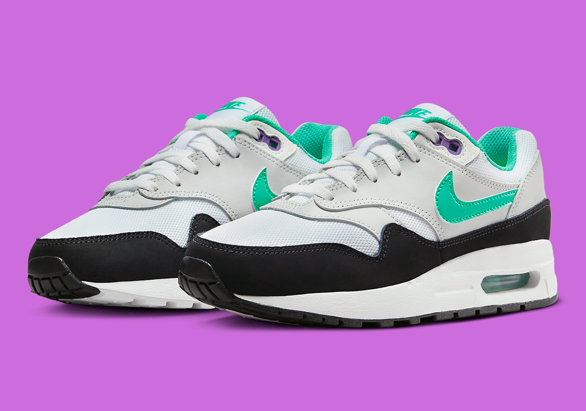 "Tropical Twist" Cures This Grade School Nike Air Max 1