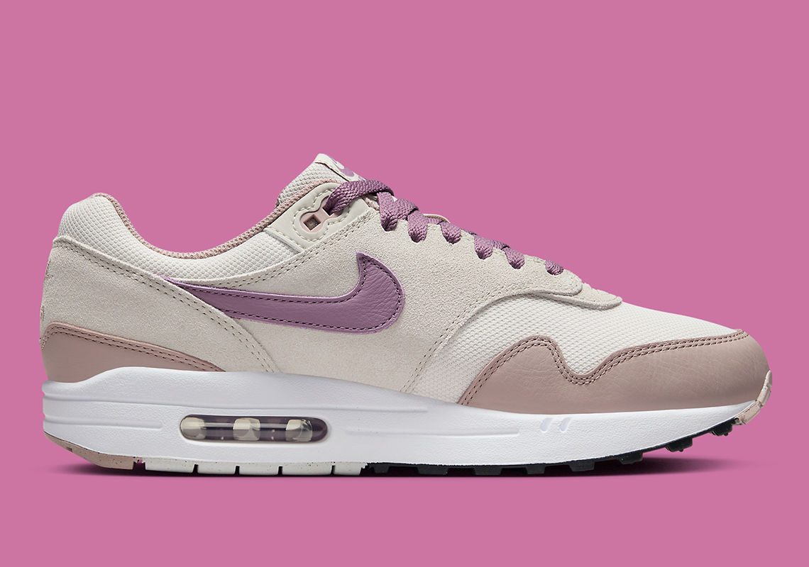 Nike Air Max 1 Light Bone Violet Dust Fb9660 002 Release Date 9