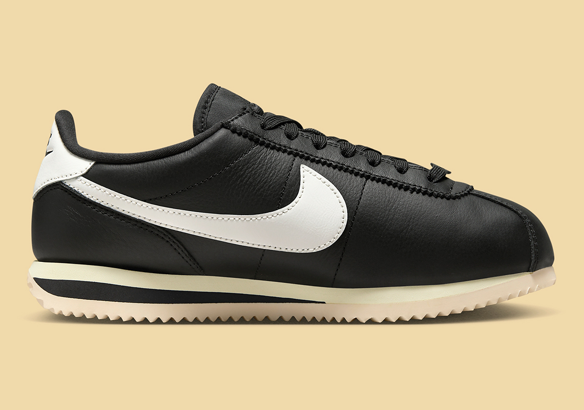 Nike Cortez 72 Black Coconut Milk Fb6877 001 3