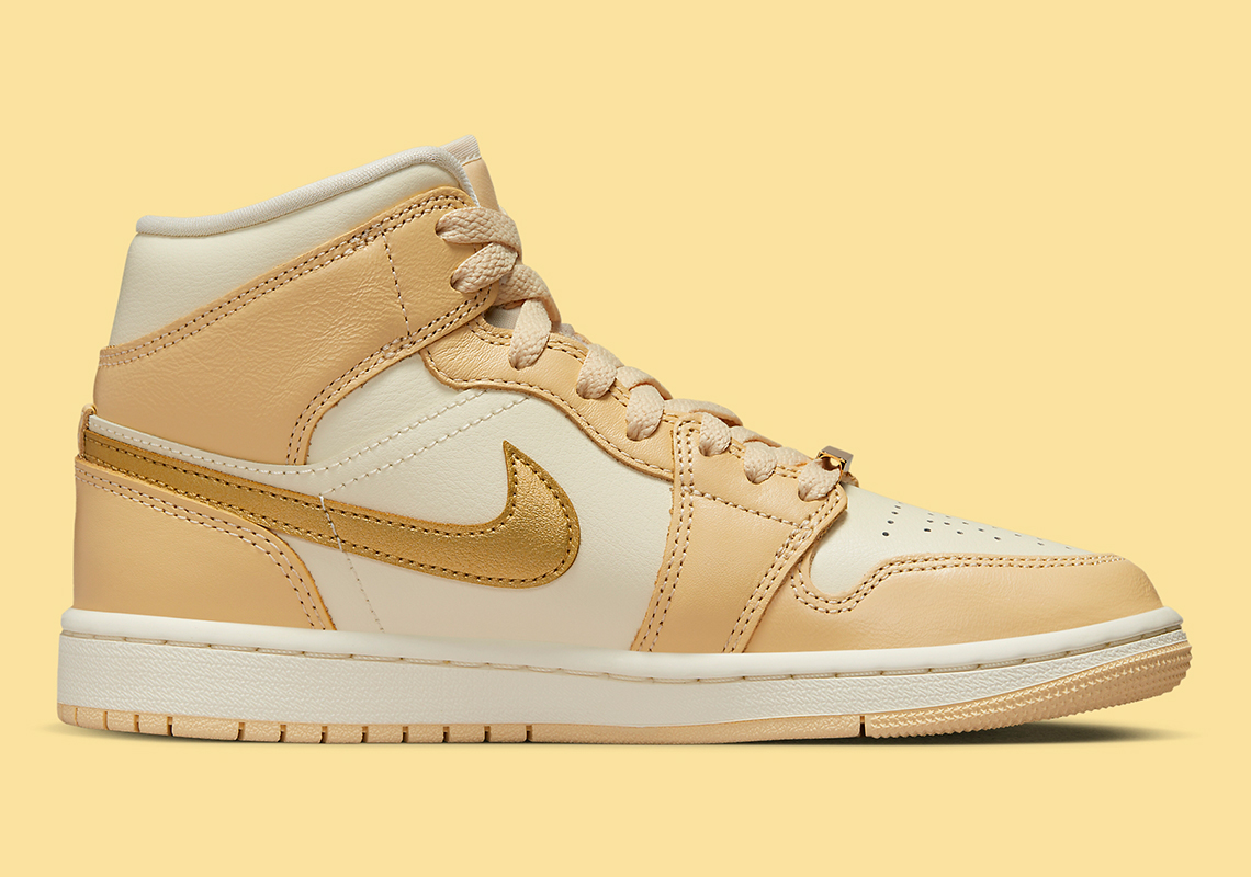 Air Jordan 1 Mid Pale Vanilla Fb9892 200 1