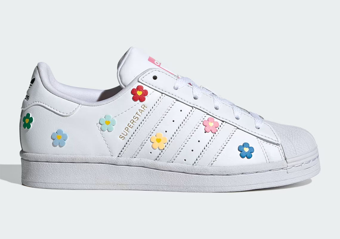 Hello Kitty Adidas Superstar Kids Id7279 Release Date 8