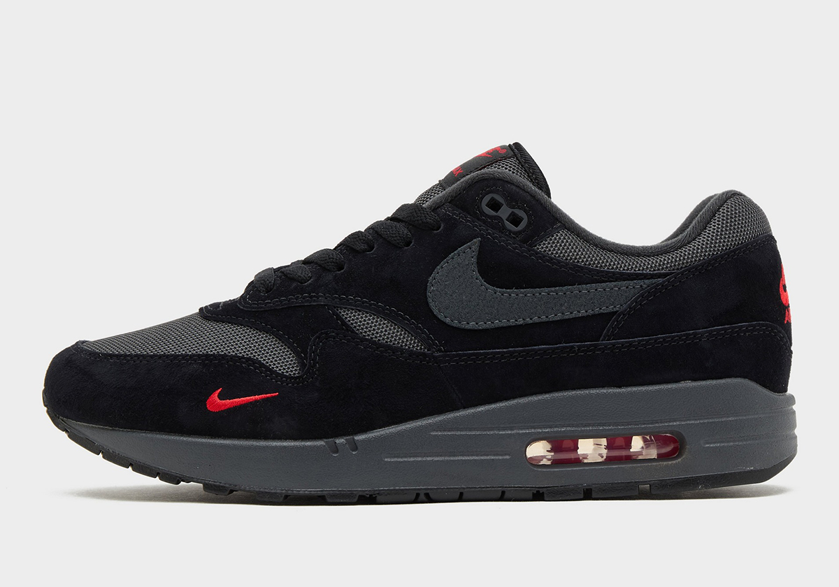 Nike Air Max 1 Dracula 2024 4