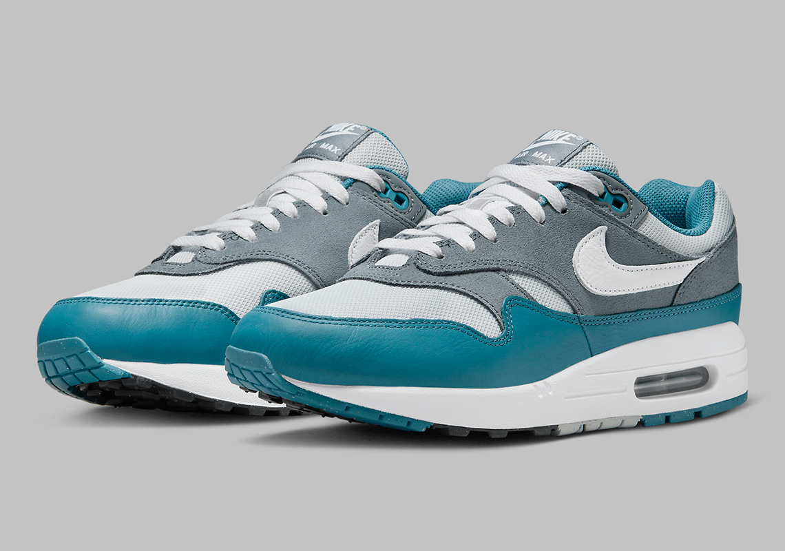 Nike Is Ready To Share A Calming Air Max 1 "Noise Aqua"