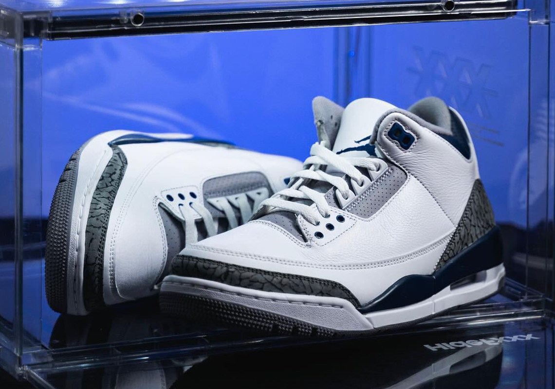 Air Jordan 3 White Navy Photos 1