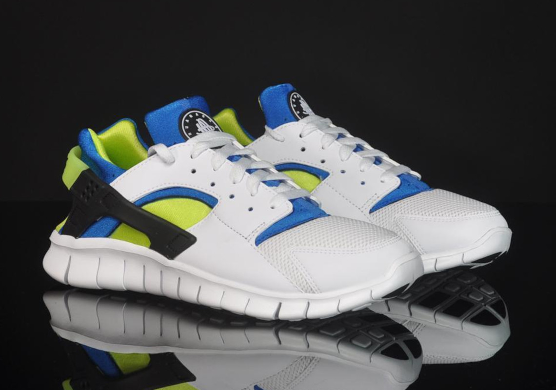 Nike Huarache Free Run White White Soar Cyber 510801 101