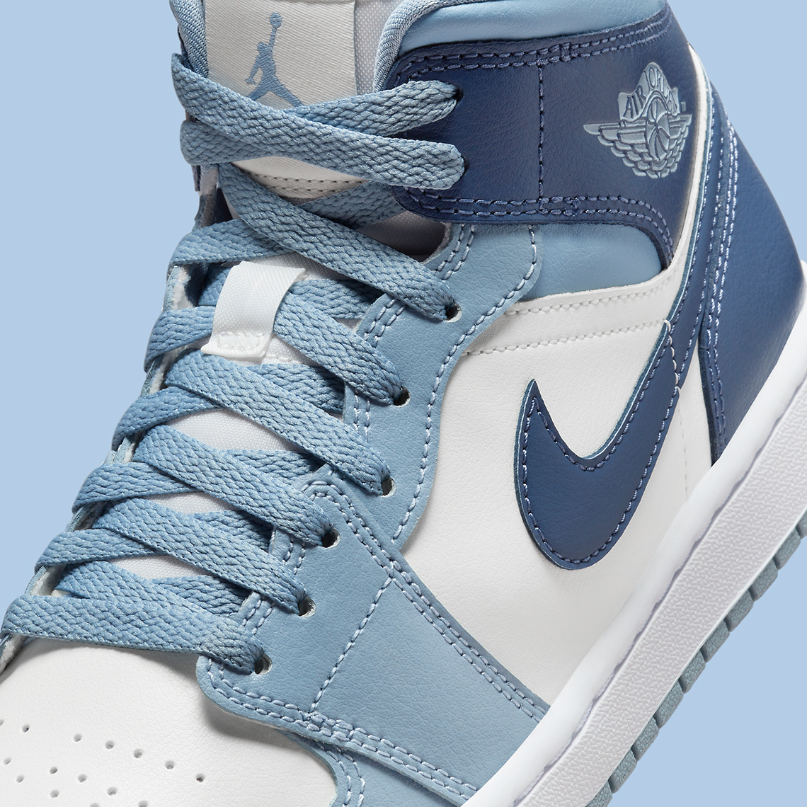 Air Jordan 1 Mid Womens Blue Bq6472 140 3