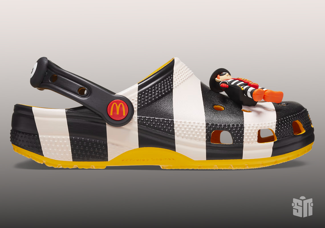 Mcdonalds Crocs Clog Hamburglar 209393 066 1