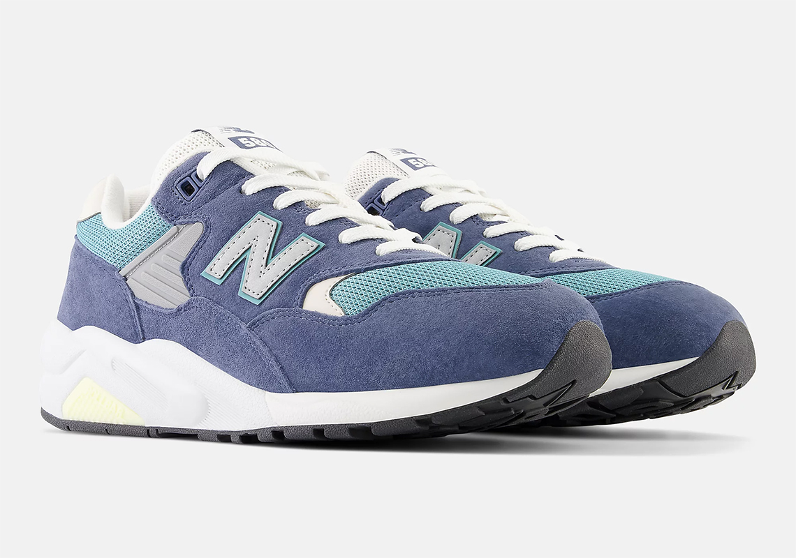 “Vintage Indigo” Lands On The New Balance 580