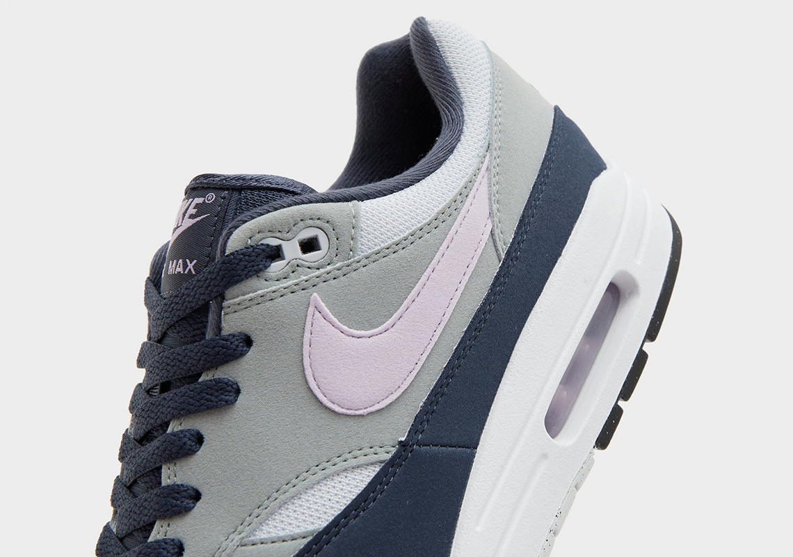 Nike Air Max 1 Navy Pink Spring 2024 2