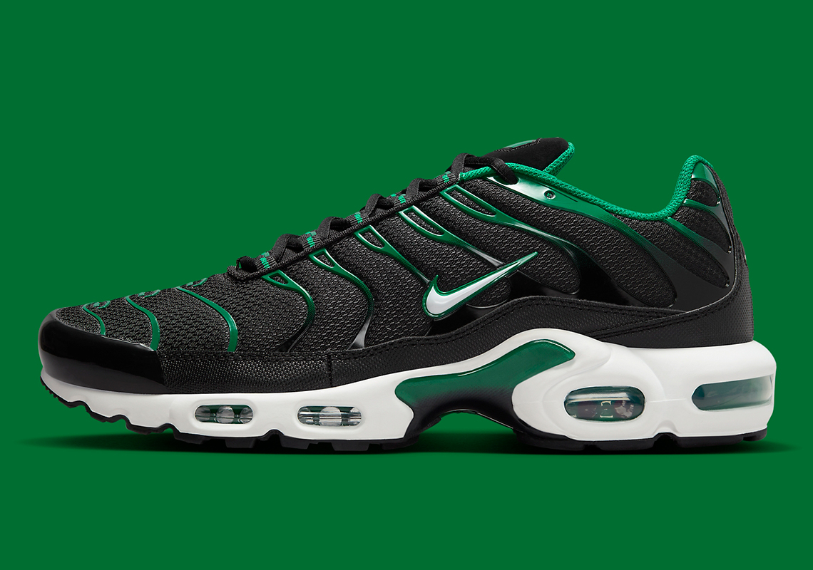 Nike Air Max Plus Black Malachite Dm0032 009 4