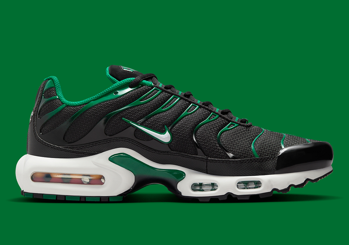 Nike Air Max Plus Black Malachite Dm0032 009 7