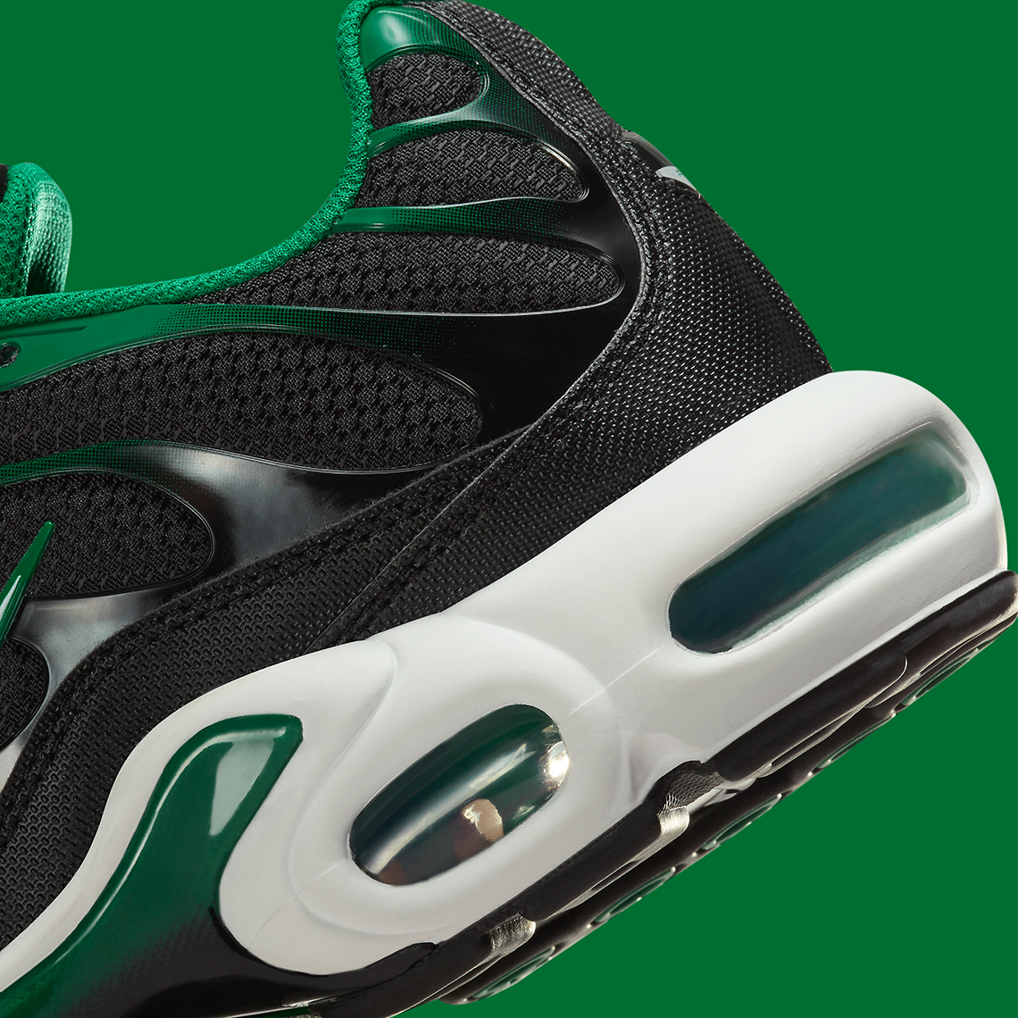 Nike Air Max Plus Black Malachite Dm0032 009 9