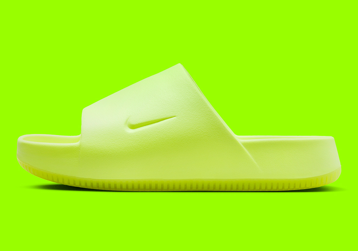 Nike Calm Slide Volt Fd4116 700 1