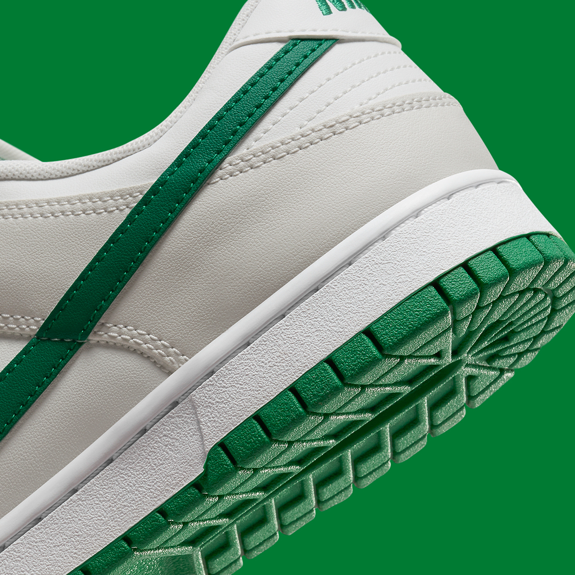 Nike Dunk Low Summit White Malachite Dv0831 107 8