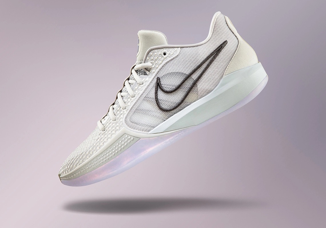 Nike Ion 1 Sabrina Ionescu Shoes 0