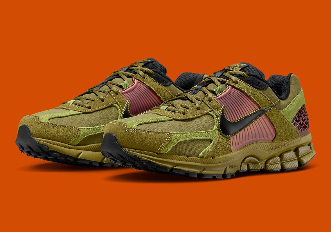 "Pacific Moss" Coats The Latest Nike Zoom Vomero 5