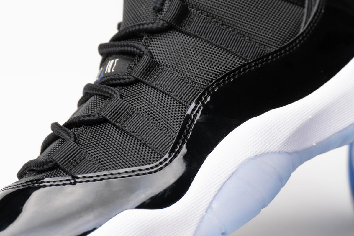 Space Jam Jordan 11 Low Fv5104 004 2