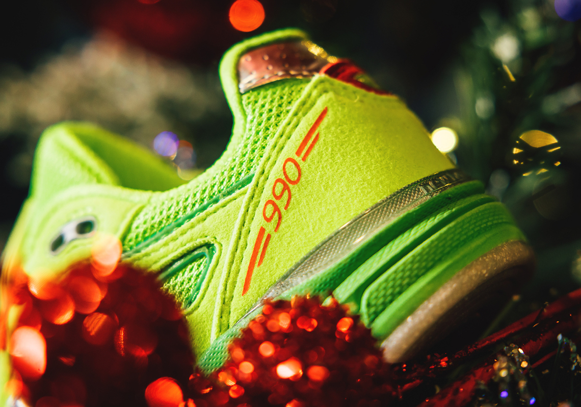 Dtlr New Balance 990v4 Festive 2