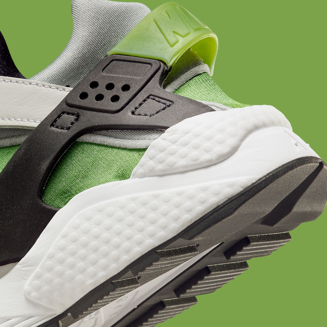 Nike Air Huarache Chlorophyll Dh4439 114 1