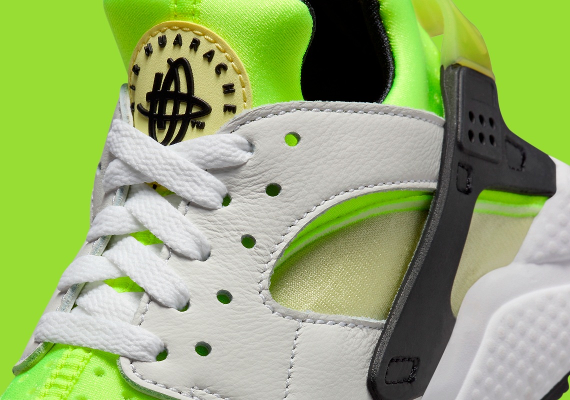 An Electric "Volt" Shocks On This Women's Nike Air Max Huarache