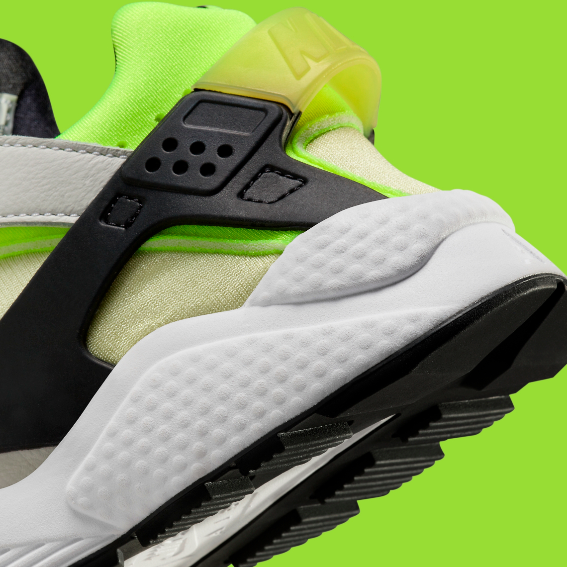 Nike Air Huarache White Volt Black Dh4439 113 8