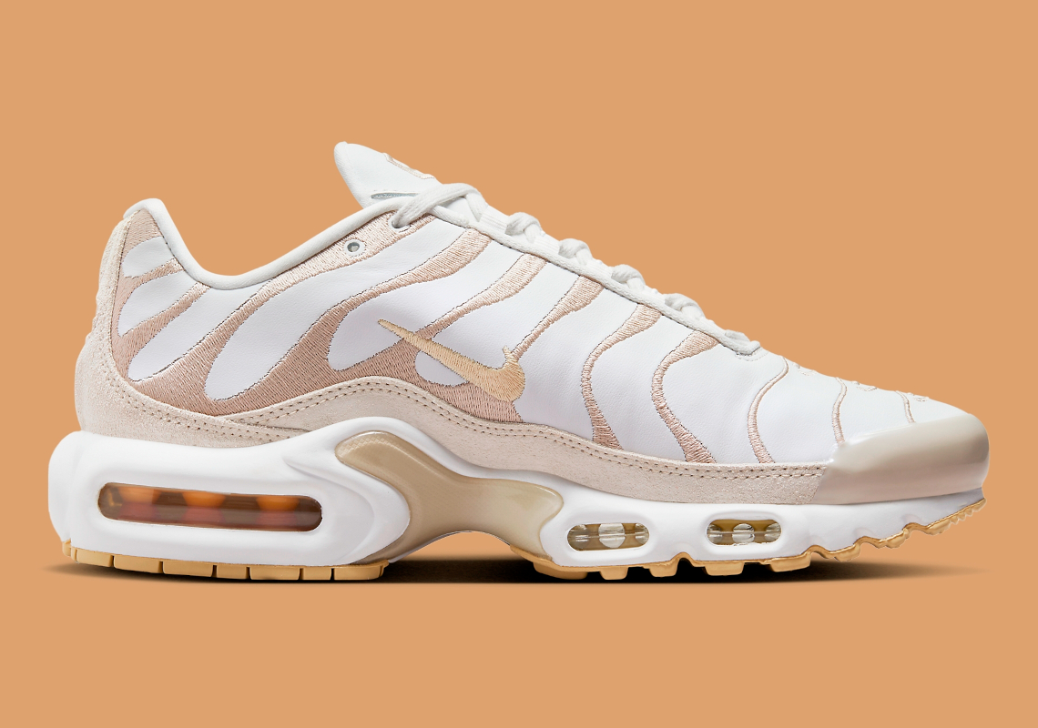 Wmns Nike Air Max Plus Prm Pale Vanilla Dz2832 101 4