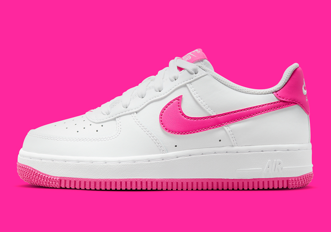 "Hot Pink" Accents Animate This Kid's Nike Air Force 1 Low