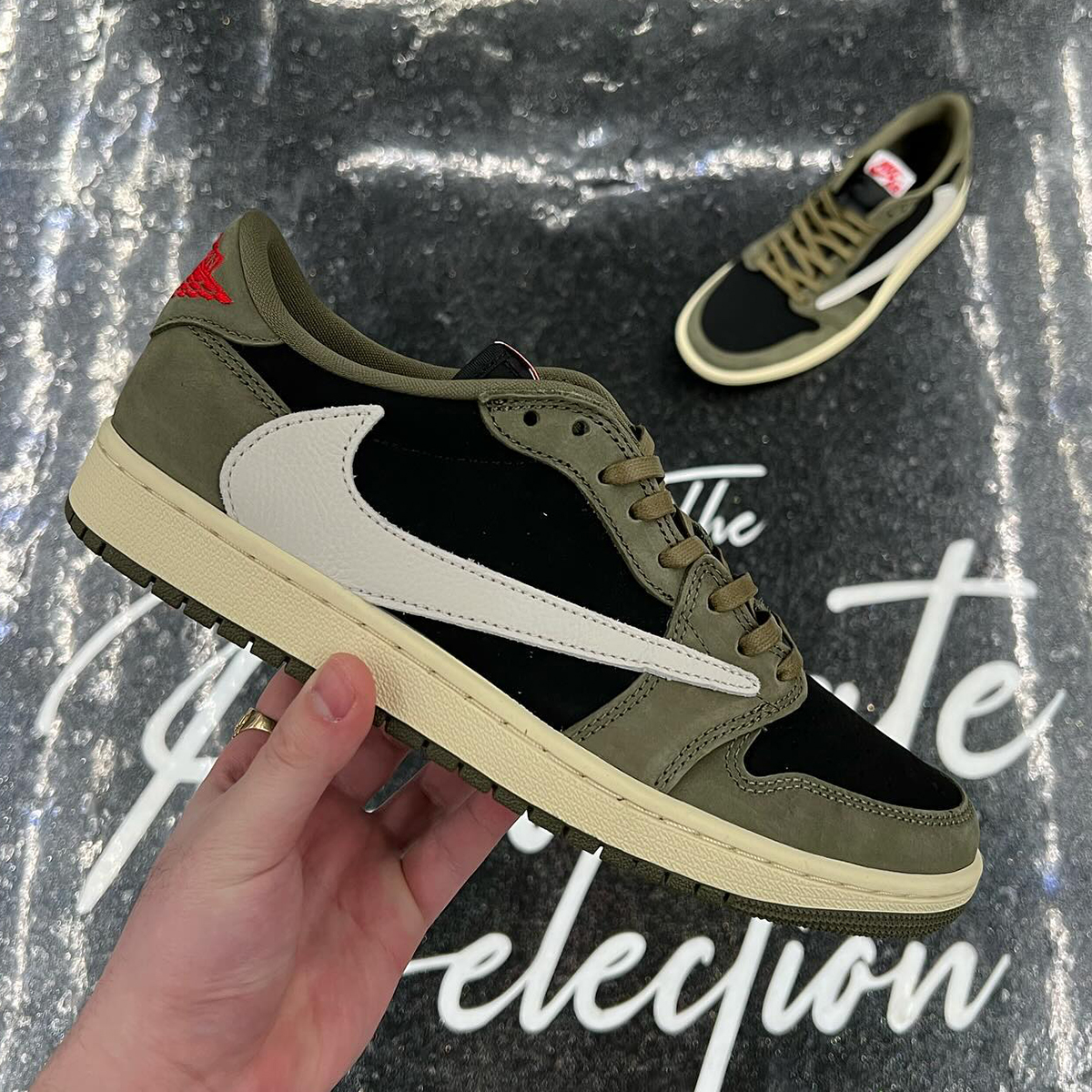 Travis Scott Air Jordan 1 Low Og Olive 2024 1