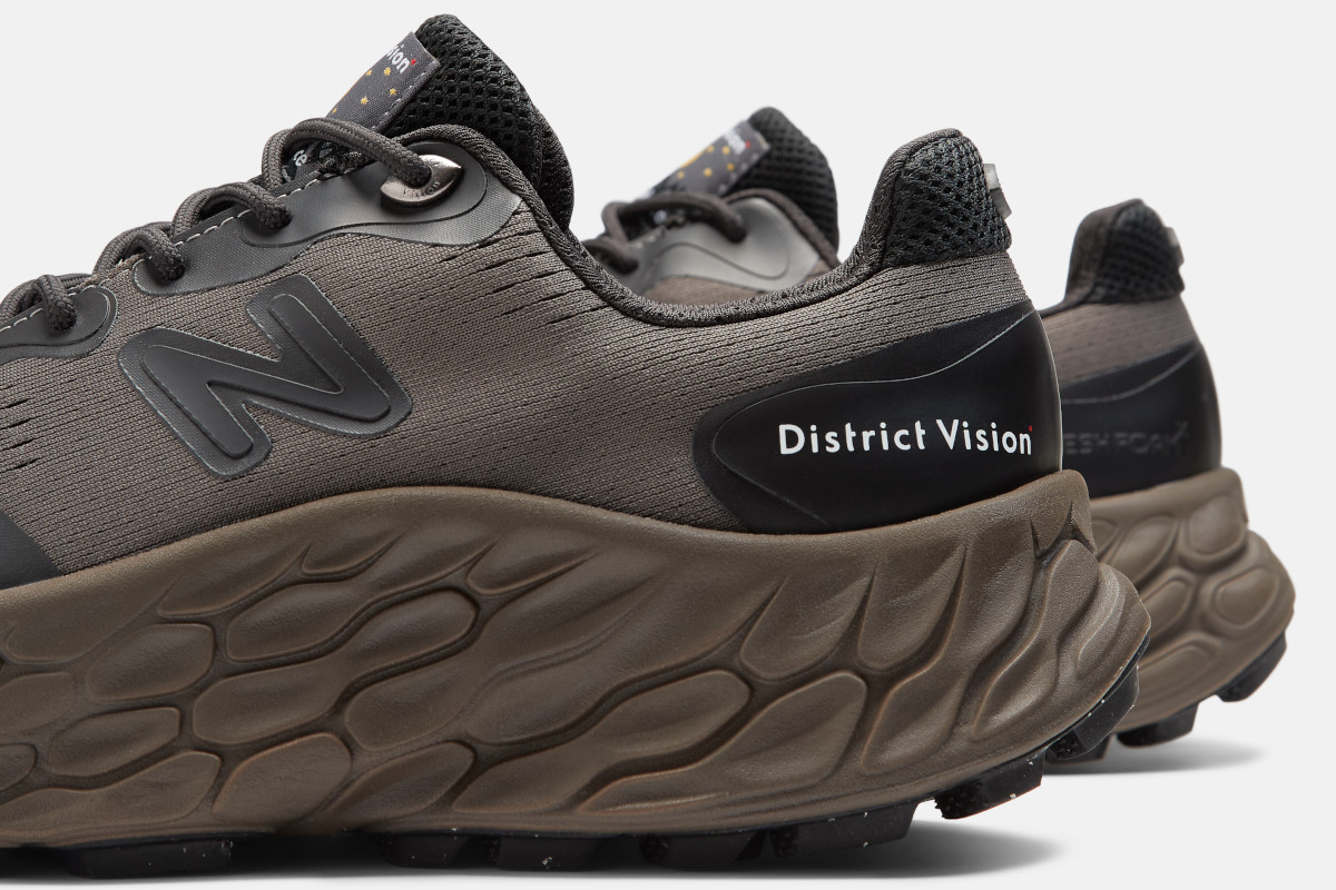 District Vision New Balance Fresh Foam More Trail Mtmorndv 12