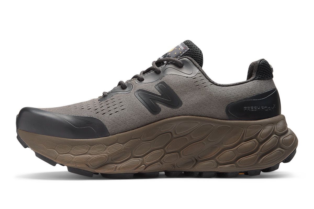 District Vision New Balance Fresh Foam More Trail Mtmorndv 2