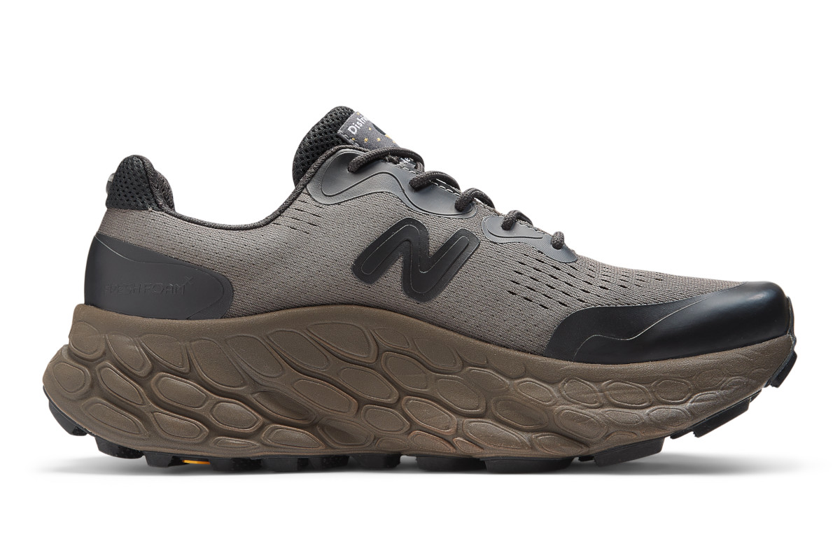 District Vision New Balance Fresh Foam More Trail Mtmorndv 9