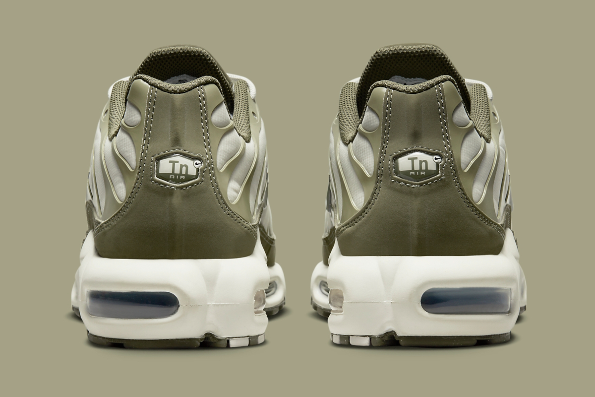 Nike Air Max Plus Fb9722 002 7