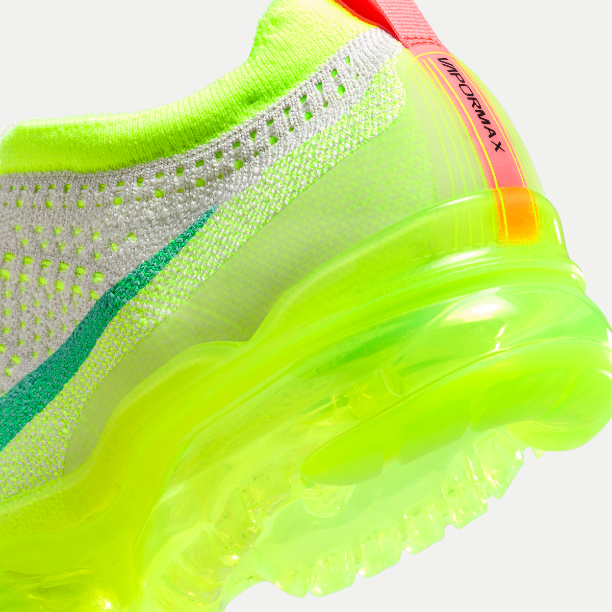 Nike Vapormax Flyknit 2023 Volt Fz4016 001 3