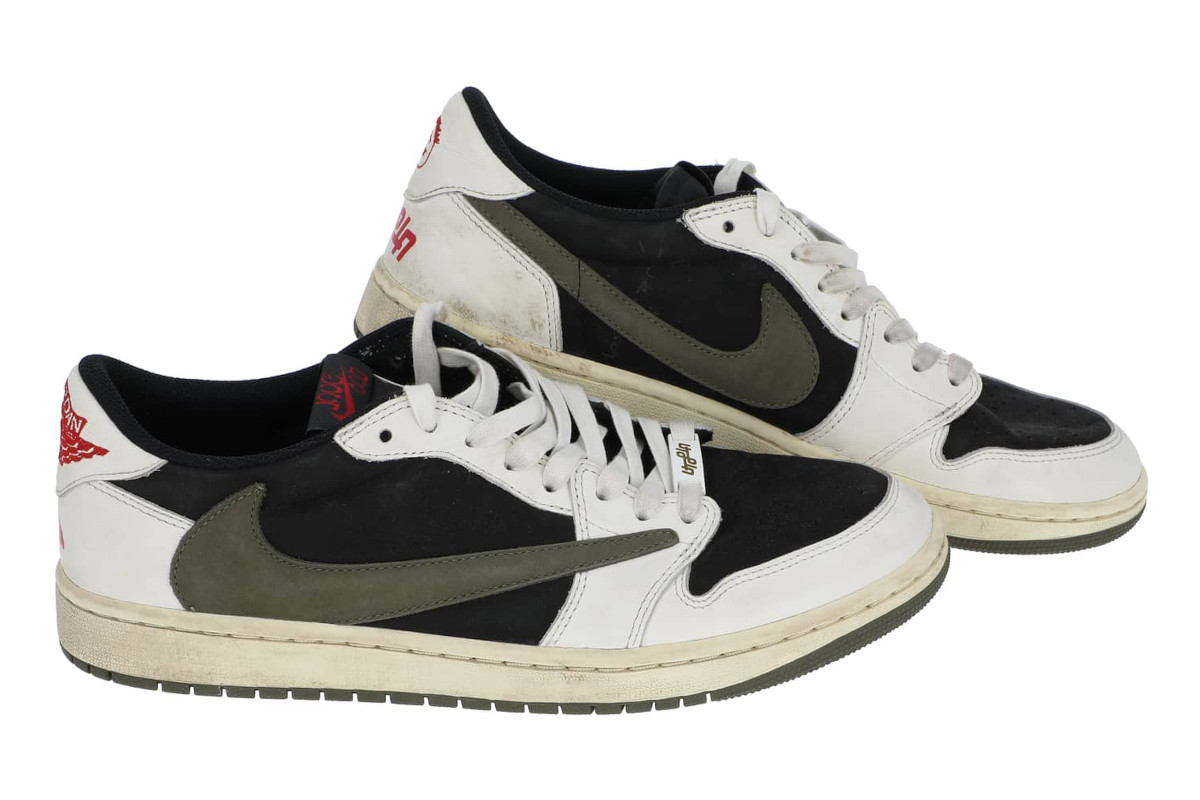 Travis Scott Air Jordan 1 Low Og Olive Worn Auction 6