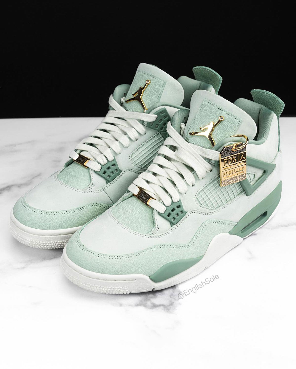 Jordan 4 First Class 6