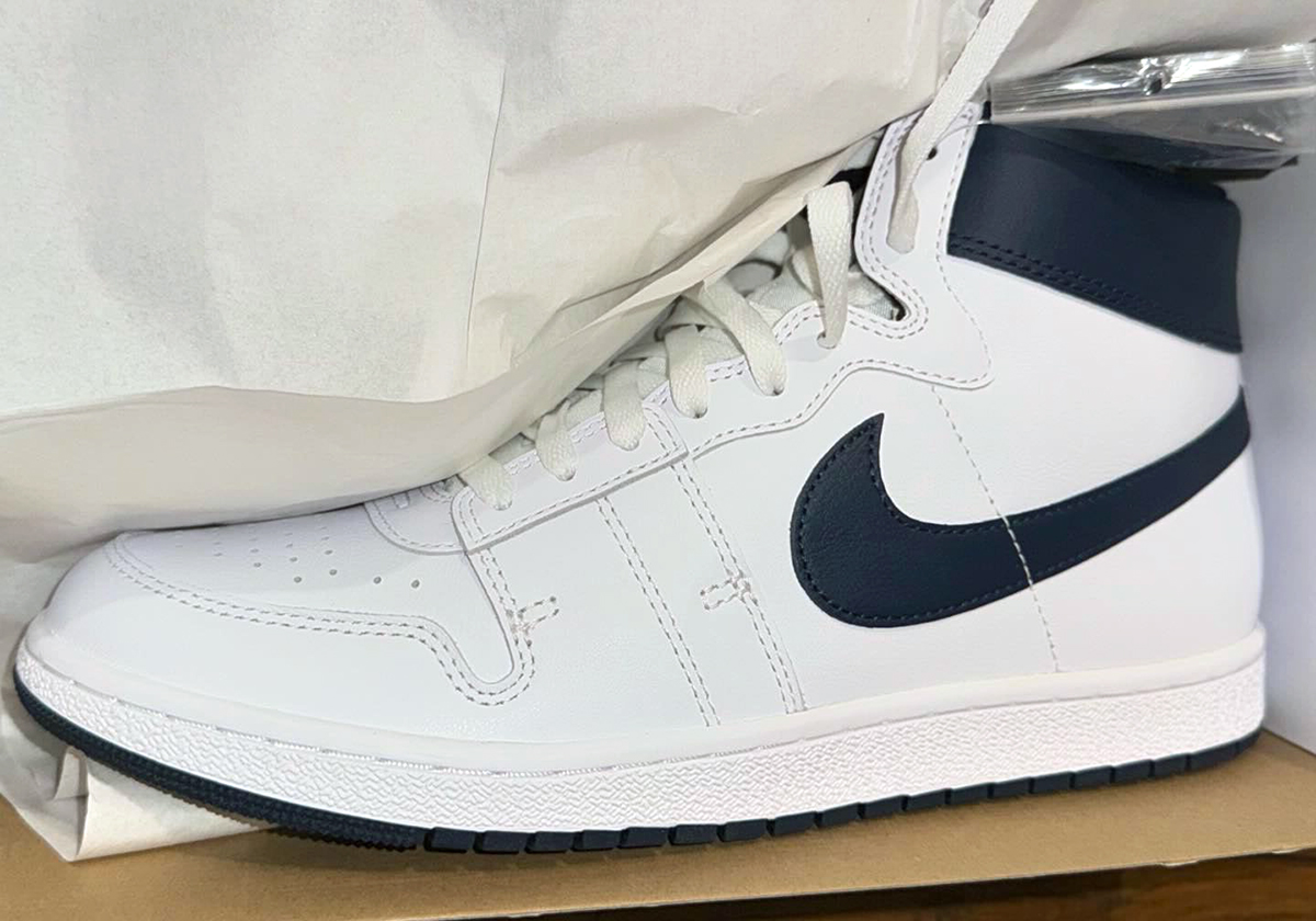 A Jordan Air Ship "Midnight Navy" Is On The Way